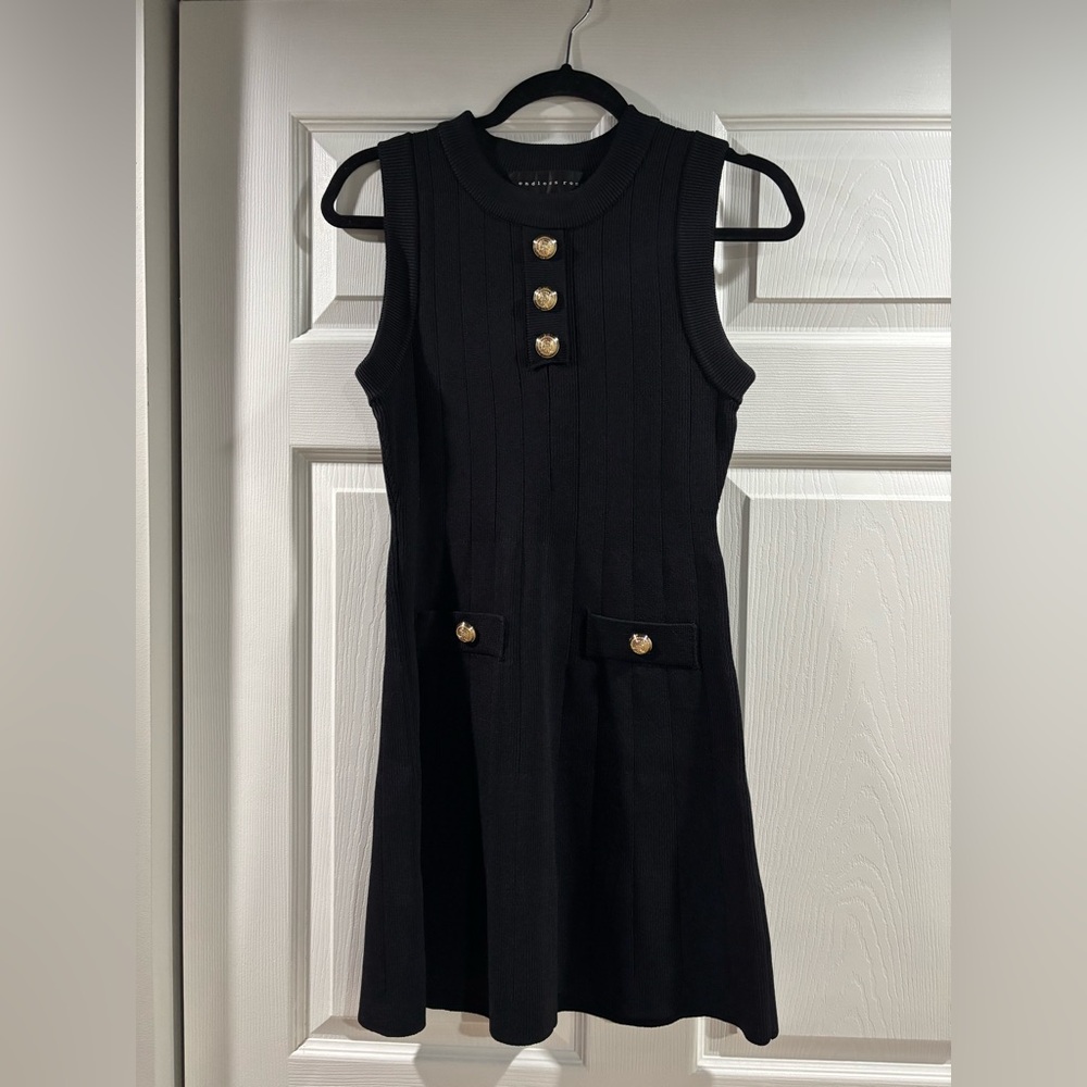 Endless Rose Black and Gold Sheath Dress Sleeveless Crew Neck